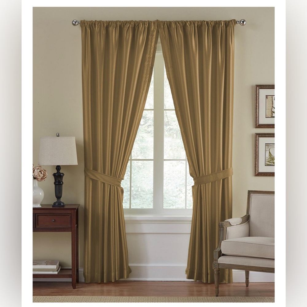 Elrene Versailles 52" x 95" Room Darkening Panel